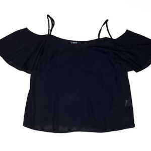 ‼️CLEARANCE‼️ Gap flutter sleeve top